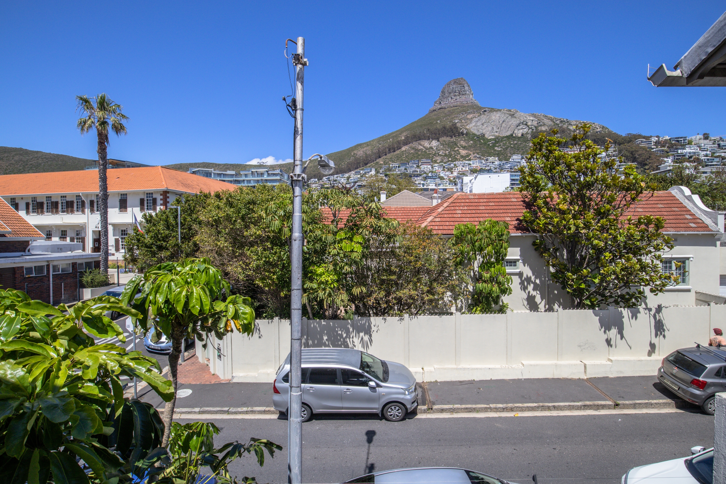 1 Bedroom Property for Sale in Sea Point Western Cape